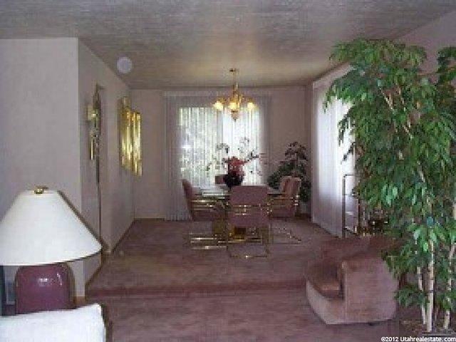 8535 Escalante Dr, Sandy, UT 84093 — photo 4