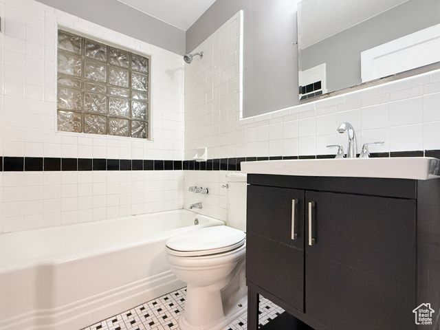Photo 13 for MLS #2093733 at 2505 E Elm Ave