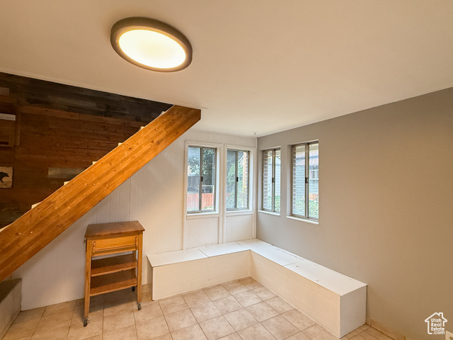 Photo 11 for MLS #2093733 at 2505 E Elm Ave