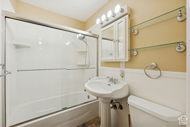 Photo 13 for MLS #2093738 at 1254 Marilyn Dr