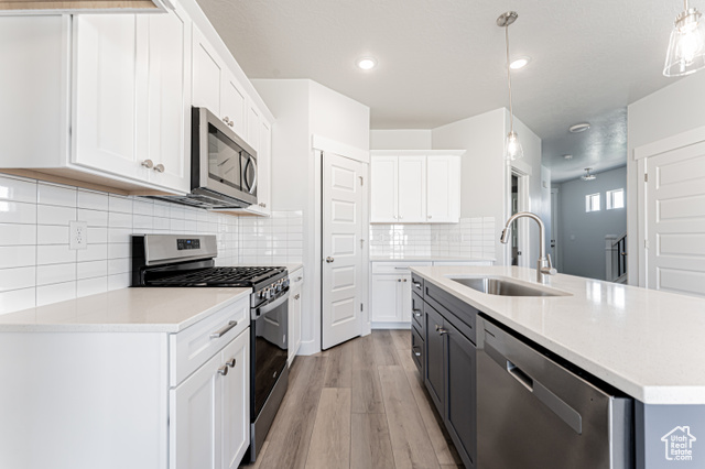Photo 7 for MLS #2093753 at 1578 W Banner Dr #745