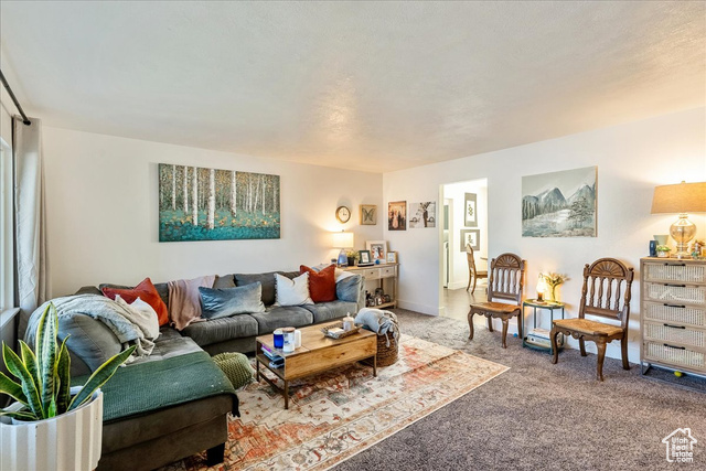 Photo 2 for MLS #2093768 at 5178 S Charlotte Ave