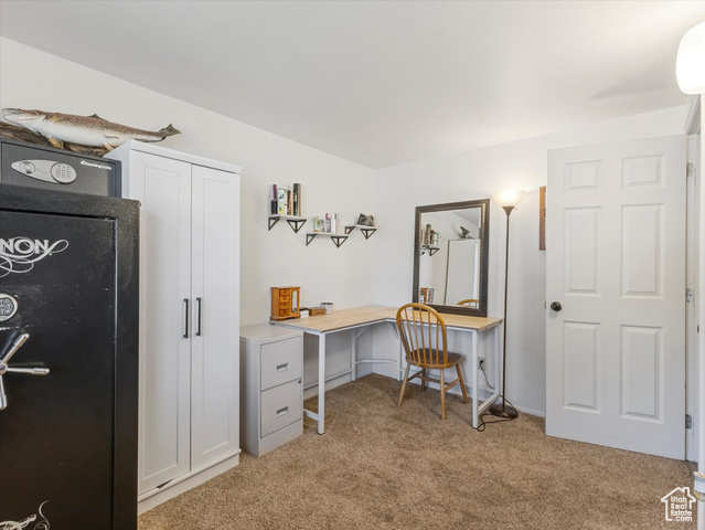 Photo 14 for MLS #2093774 at 155 Hawthorne