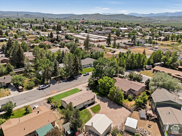 Photo 21 for MLS #2093774 at 155 Hawthorne