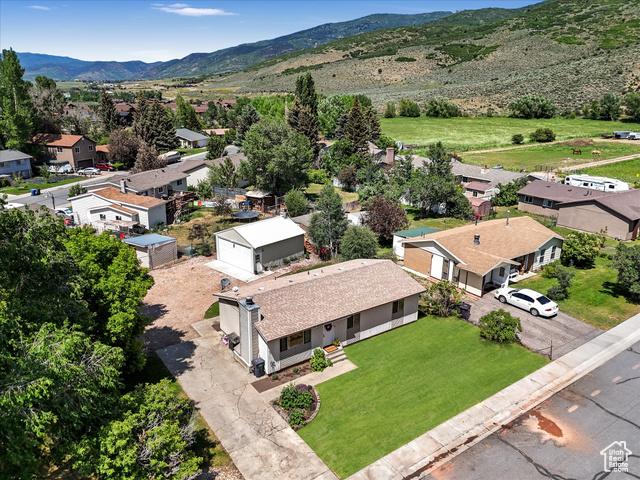 Photo 19 for MLS #2093774 at 155 Hawthorne