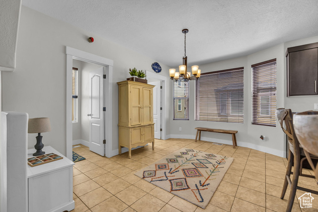 Photo 13 for MLS #2093790 at 169 W Barry Links Way