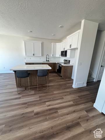 Photo 6 for MLS #2093848 at 4687 S Roger View Ln #8