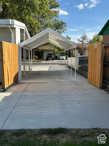 Photo 32 for MLS #2093897 at 2124 W 7125 South