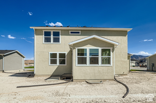 Photo 11 for MLS #2093902 at 5117 N Lukes St