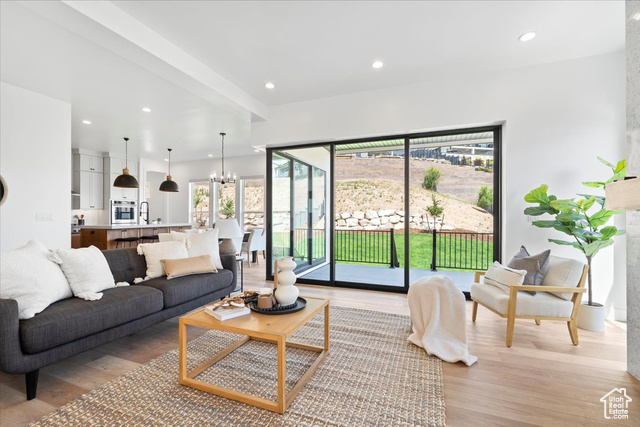 Photo 5 for MLS #2093913 at 5554 N Fox Canyon Rd
