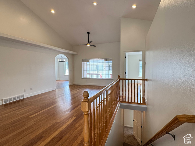 Photo 8 for MLS #2093934 at 511 W 40 North