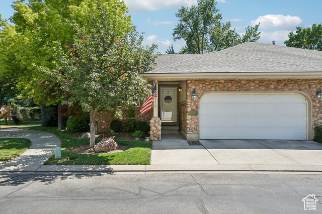 798 E SPRUCE TREE LN, Sandy UT 84094