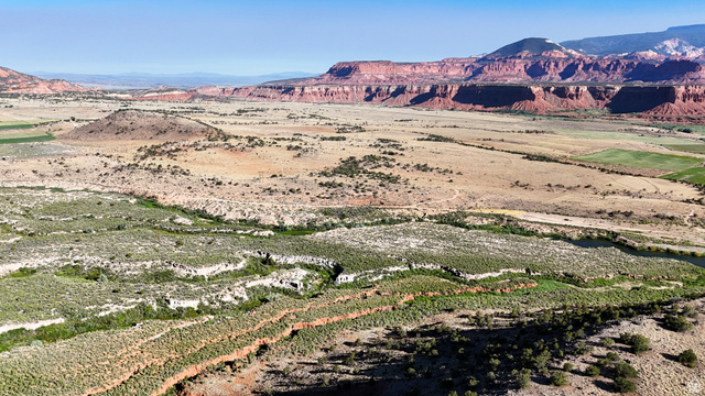 123  TEASDALE POWERLINE RD, Teasdale UT 84773