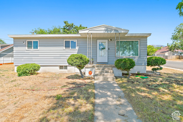 8829 S 40 E, Sandy UT 84070