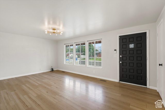 Photo 3 for MLS #2094052 at 8168 S Darin St