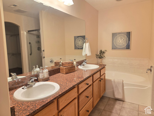 Photo 18 for MLS #2094142 at 1118 W Autumn Leaf Ln