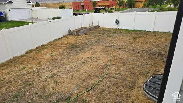 Photo 31 for MLS #2094150 at 1789 N Aaron Dr