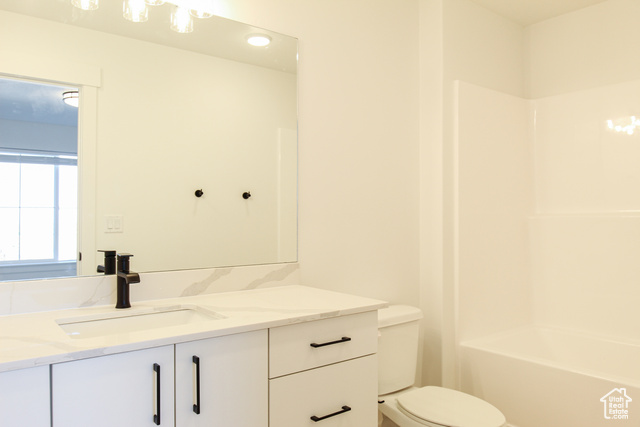 Photo 12 for MLS #2094152 at 227 W 690 North