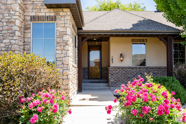 Photo 32 for MLS #2094153 at 185 S 1970 East