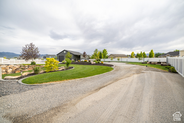 Photo 73 for MLS #2094221 at 4311 N Diamond Ln
