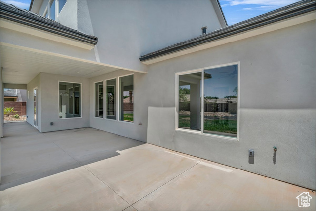 Photo 45 for MLS #2094227 at 21 W Elinor Ln