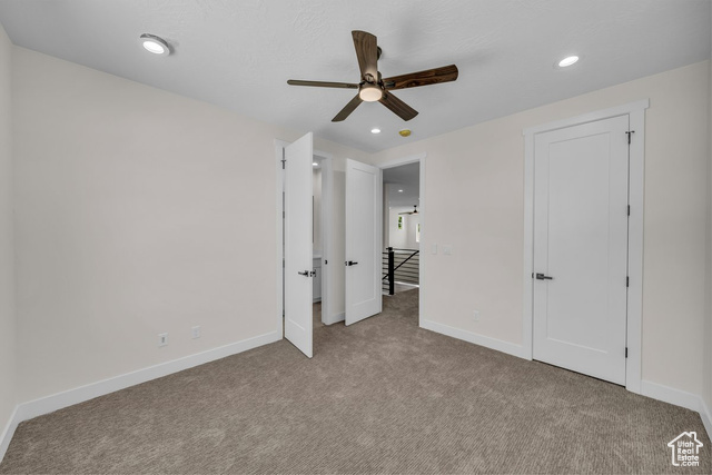 Photo 31 for MLS #2094227 at 21 W Elinor Ln