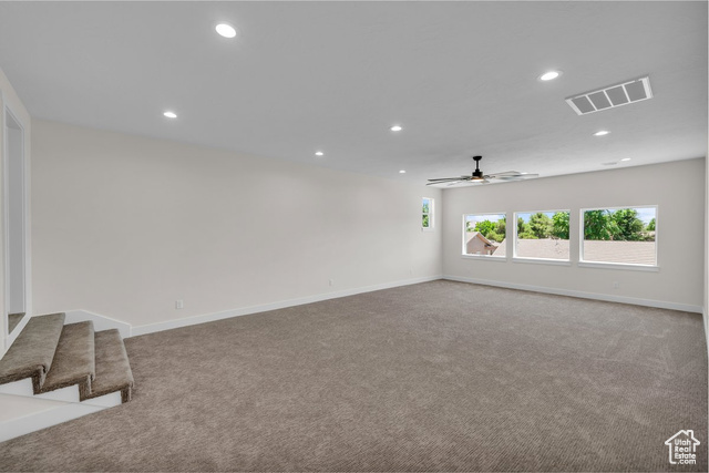 Photo 26 for MLS #2094227 at 21 W Elinor Ln