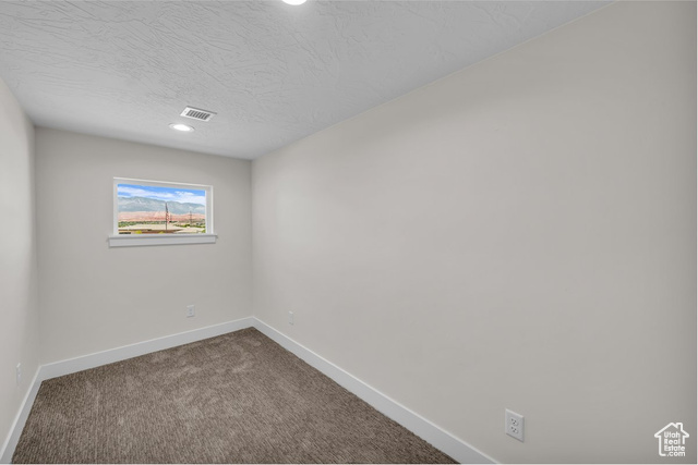 Photo 29 for MLS #2094227 at 21 W Elinor Ln