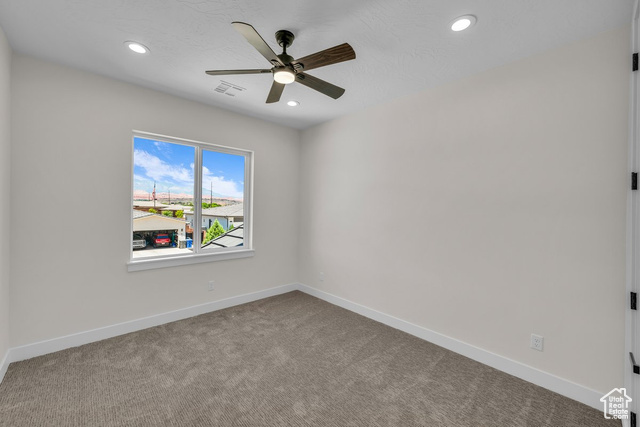 Photo 33 for MLS #2094227 at 21 W Elinor Ln