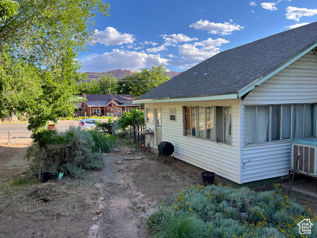 Photo 11 for MLS #2094235 at 102 N 300 East