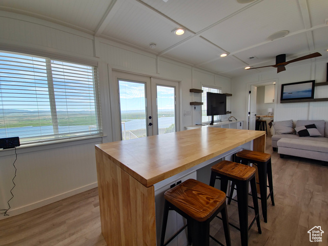 Photo 3 for MLS #2094279 at 900 Altamont Rd