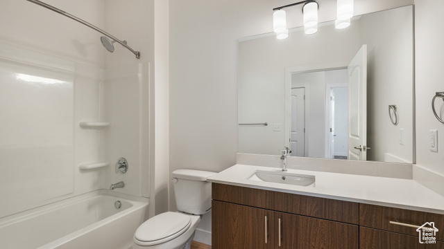 Photo 17 for MLS #2094286 at 1497 N Saratoga View Ln  #C