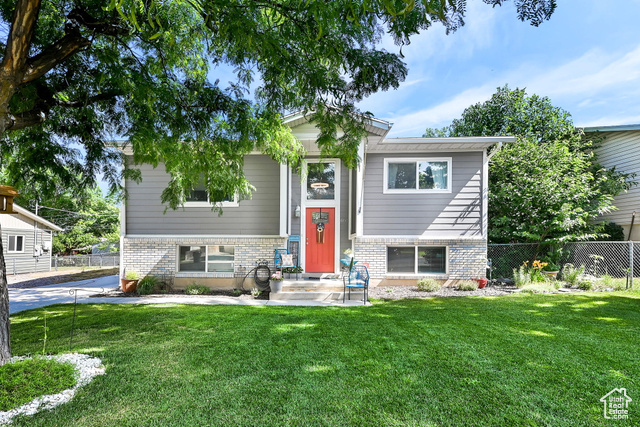 604 W 1750 N, Clinton UT 84015