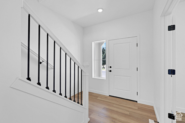 Photo 7 for MLS #2094331 at 274 N 825 West