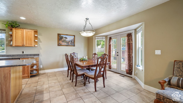 Photo 8 for MLS #2094384 at 332 W Hillside Dr