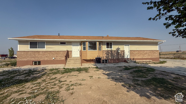 7166 S 4000 E, Price UT 84501