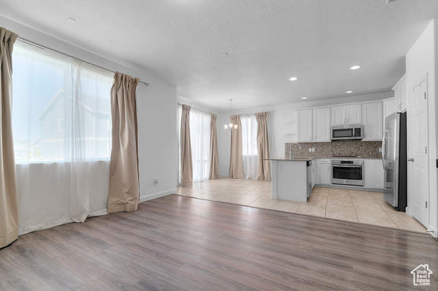 Photo 11 for MLS #2094440 at 63 N Canyon Maple Rd
