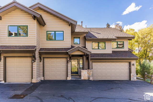 Photo 21 for MLS #2094445 at 690 Deer Valley Dr #11