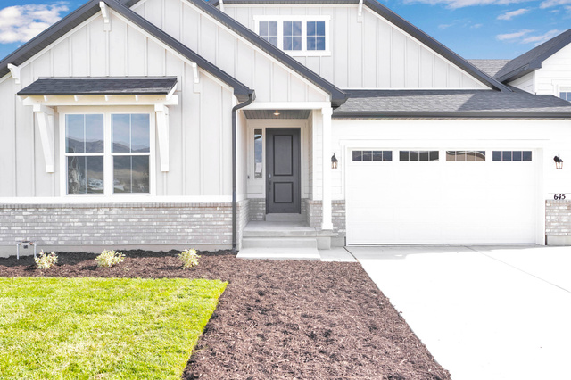 Photo 2 for MLS #2094461 at 645 S Eyring Pl #610