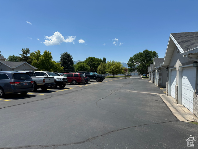 Photo 2 for MLS #2094568 at 1564 S Talon