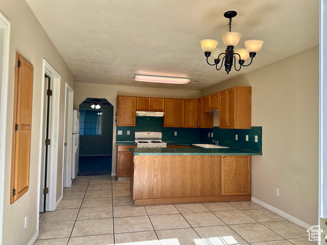 Photo 5 for MLS #2094568 at 1564 S Talon
