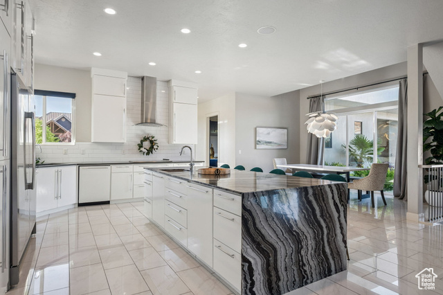 Photo 18 for MLS #2094581 at 3873 S 2510 East