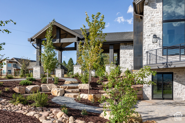 Photo 66 for MLS #2094597 at 7816 Long Rifle Rd