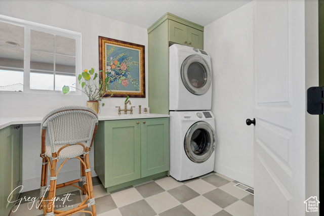 Photo 79 for MLS #2094601 at 3296 E 2000 South