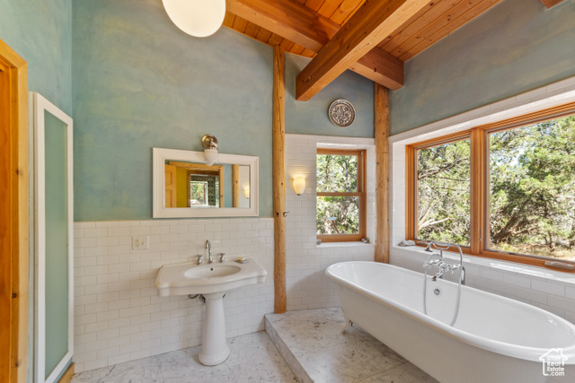 Photo 9 for MLS #2094650 at 338 Taylor Ln