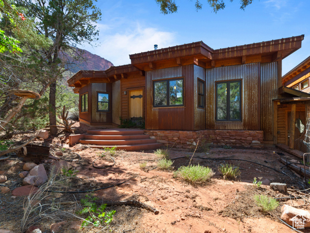 338 TAYLOR LN, Castle Valley UT 84532
