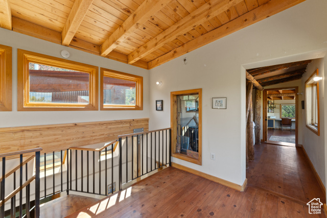 Photo 19 for MLS #2094650 at 338 Taylor Ln