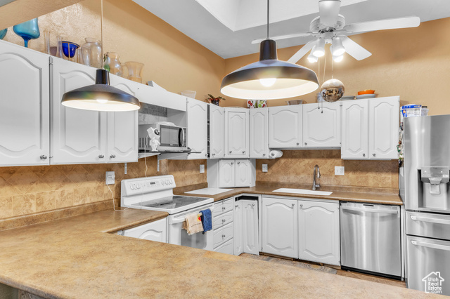 Photo 10 for MLS #2094671 at 1876 E Casino Way