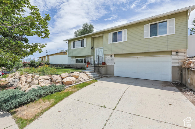 5327 W MOUNTAIN MEN DR., Salt Lake City UT 84118