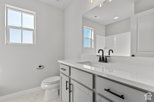 Photo 12 for MLS #2094874 at 2562 S Sinbad Way